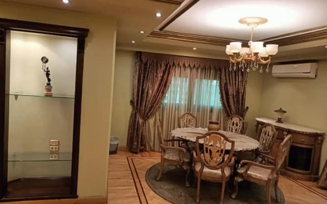 Super Deluxe Apartment in Sheraton Area near Cairo Int'l Airport - photo 2