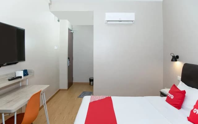 Mirani Hotel by Oyo Rooms - photo 2
