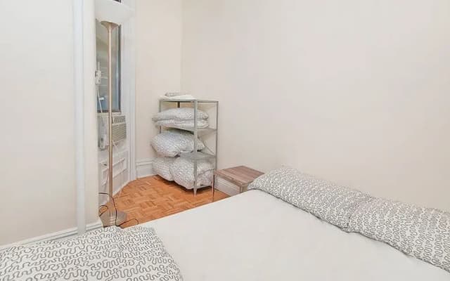 2 Bedroom Apt Midtown East 28 Street - photo 3
