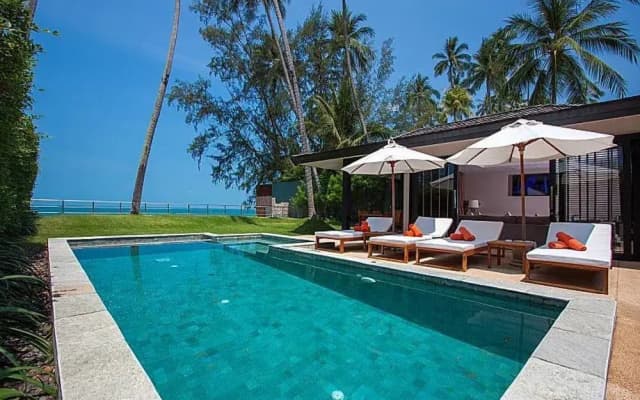 Nikki Beach Resort - Beach Front Star 2 - photo 2