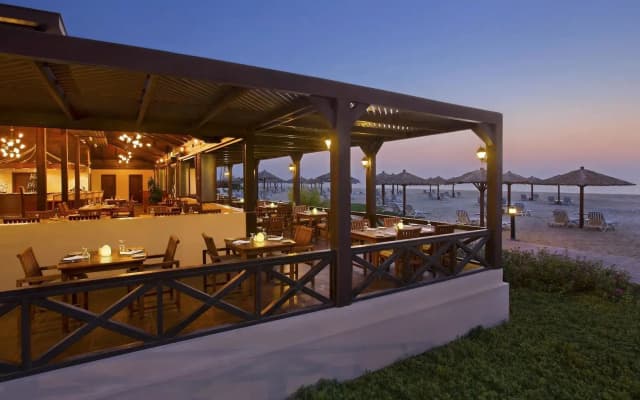 Sofitel Al Hamra Beach Resort Resort - photo 5