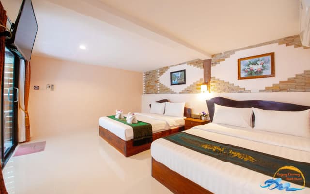 Naiyang Discovery Beach Resort - photo 2