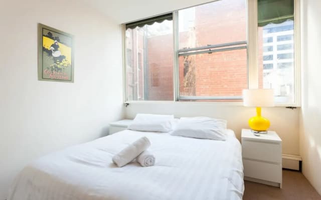 Benjamin - Beyond a Room Private Apartments - photo 4