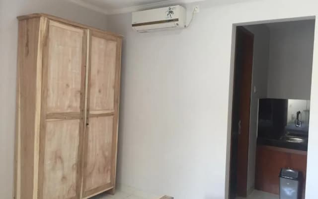 Taman Magendre Homestay - photo 3