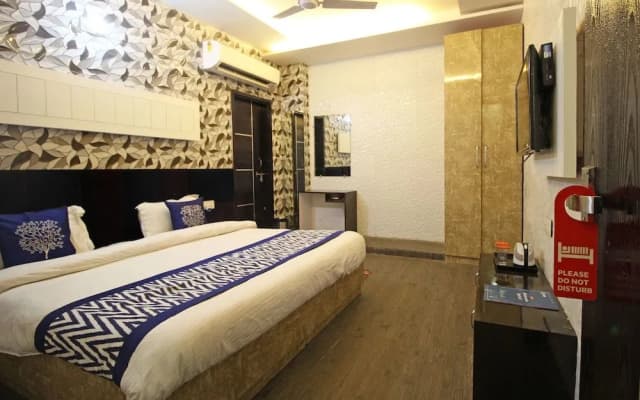 OYO 5109 LS Banquet & Rooms - photo 5