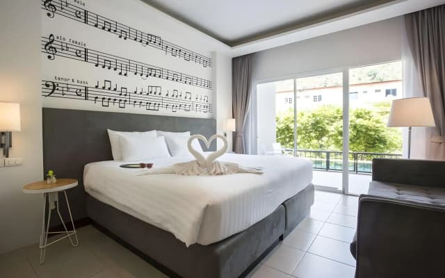 The Melody Phuket Hotel (SHA Plus+) - photo 4