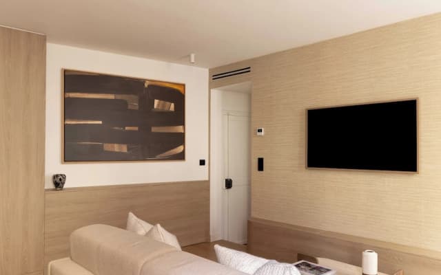 Elegant Apartment a/c - 1BR /4P - Champs de Mars - photo 5