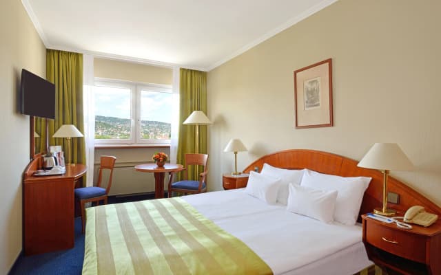 Danubius Hotel Flamenco - photo 3