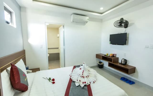 Vivian Hotel - photo 4