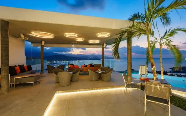 UniQue BoutiQue Resort - photo 5