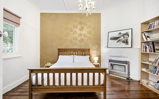 LIAM, 3BDR Northcote House - photo 3