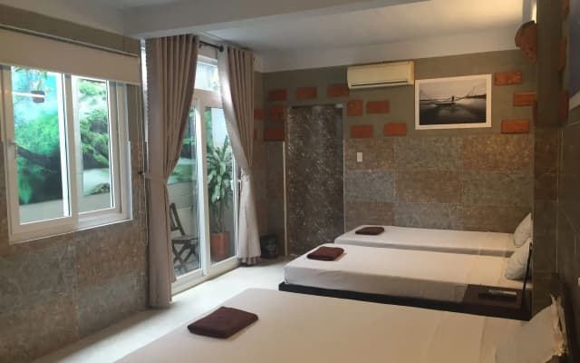 Terra Cotta Homestay and Hostel - photo 4