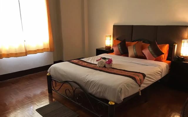 Rohan Guesthouse - photo 5