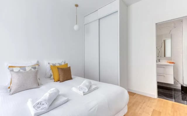 New Large Studio in the Heart of Paris 12 - photo 5
