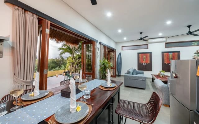 Villa Anyar - photo 2