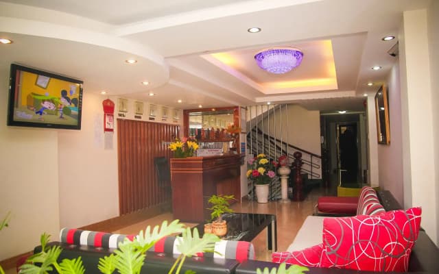 Vivyanne Hotel - photo 2