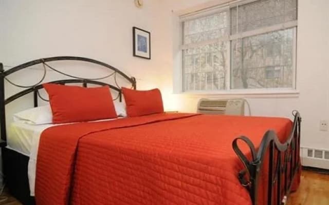 New York East Village Suites E - photo 3