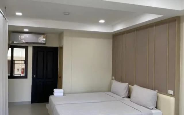 The Shade Residence - photo 3