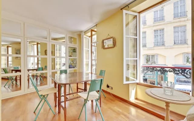 Panthéon cosy studio apartment - photo 3