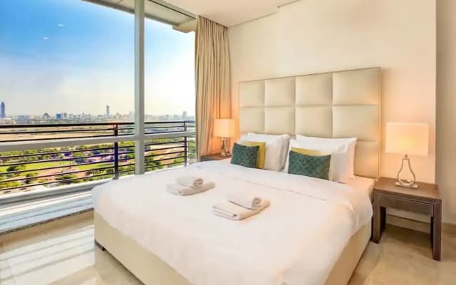 Luxury Apartment Steps Away From Everything - photo 2