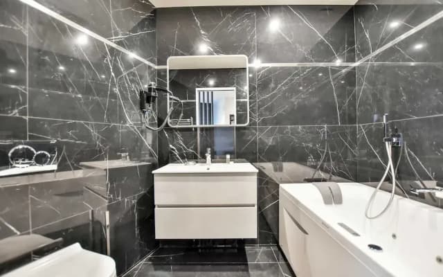 Chic Studio w/ Jacuzzi - 2P - Near Palais Garnier - photo 5