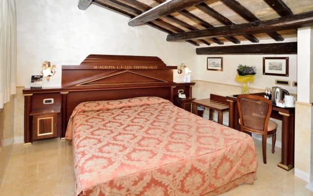 Hotel Pantheon - photo 2