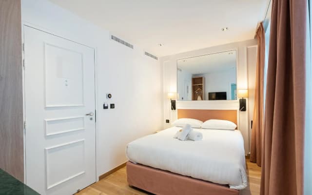 Hotel au Coeur de Republique - photo 5