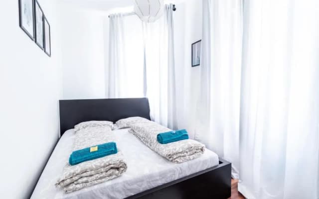 New: Beautiful Central Apartment Next To U-Station - photo 3
