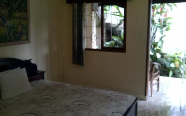 Sadguna Homestay - photo 2