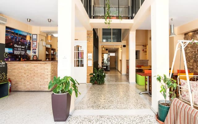 Safestay Athens Hotel - photo 2