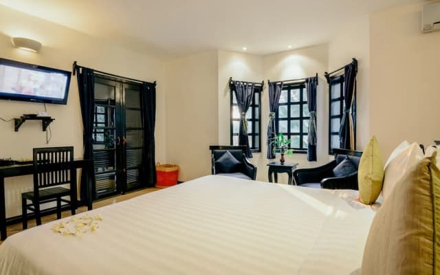 Dechasey Residence - photo 5