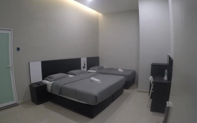 Merrinton Hotel - photo 5