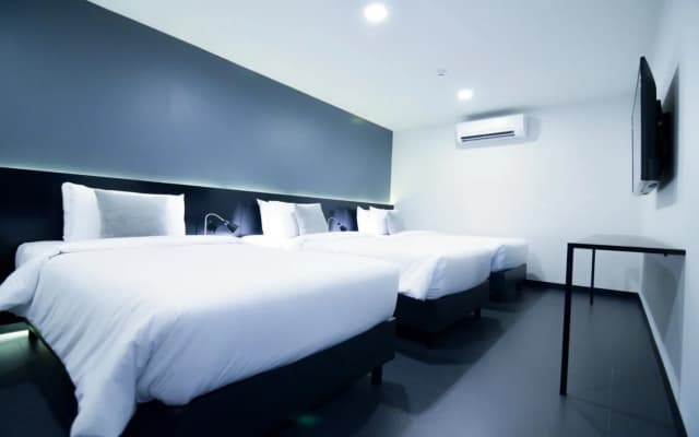 CREW Hotel - photo 4