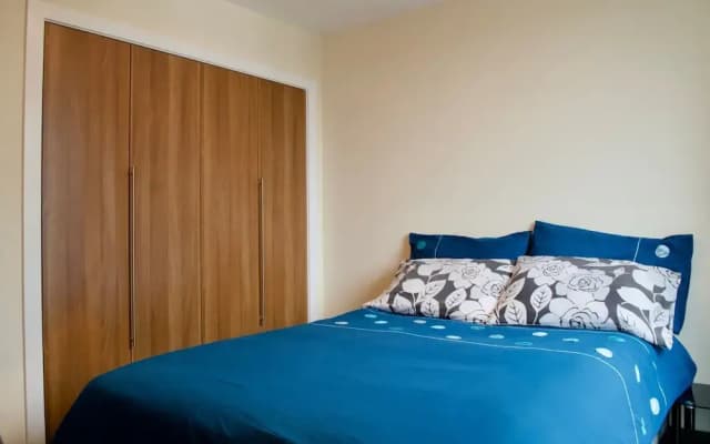 2 Bedroom Flat In Inverleith - photo 2