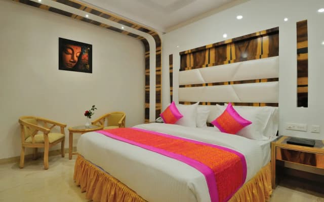 The Gold Regency - photo 4