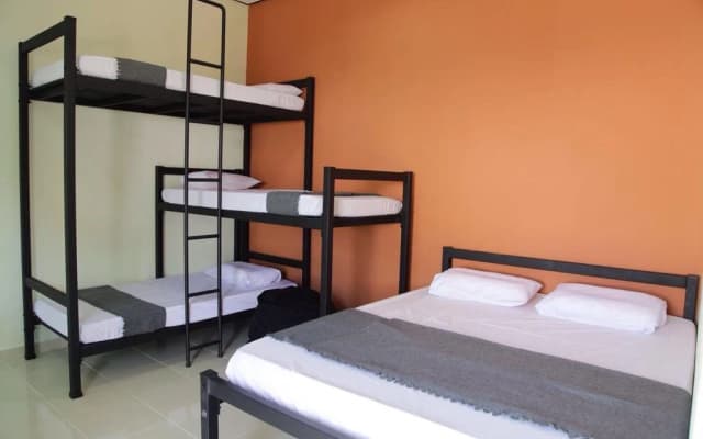 Belukar Lodges - photo 2