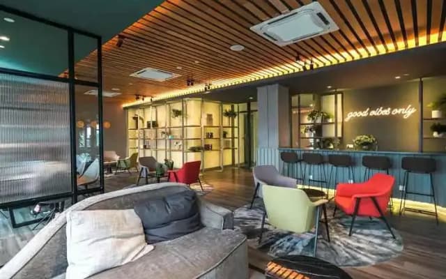 Ceylonz Starlight Suites - photo 5
