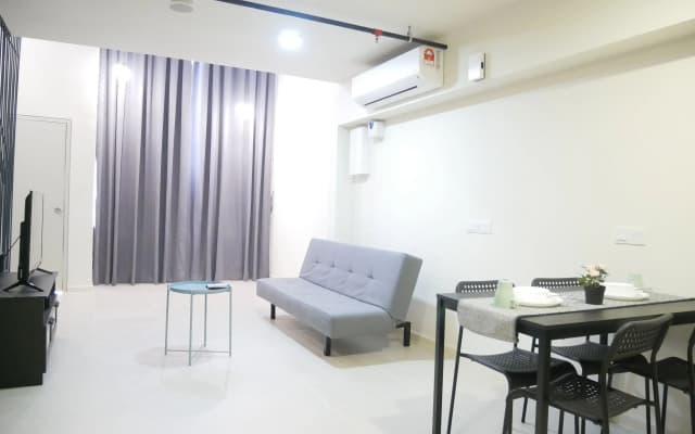 Tamarind Suites by Perfect Host - photo 3