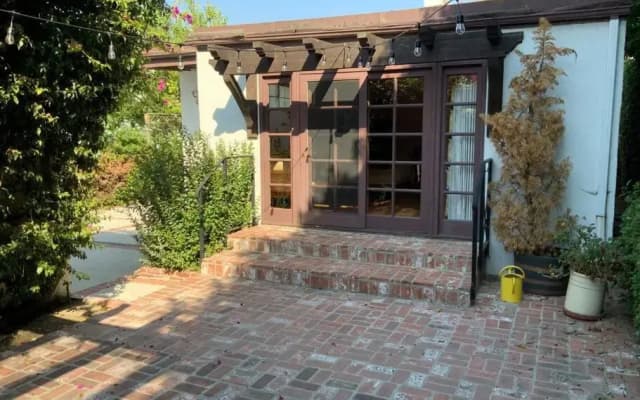 House, walking distance from Universal Studios - photo 2