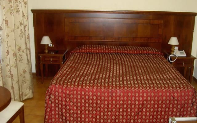 Hotel Cinecitta - photo 3