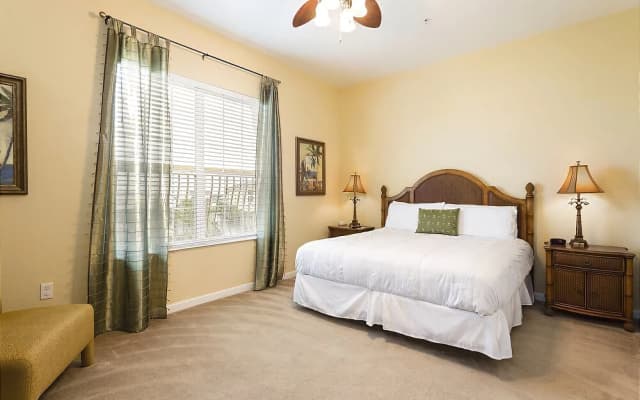 Condo W/view of New Orlando Eye!near Attractions - photo 3