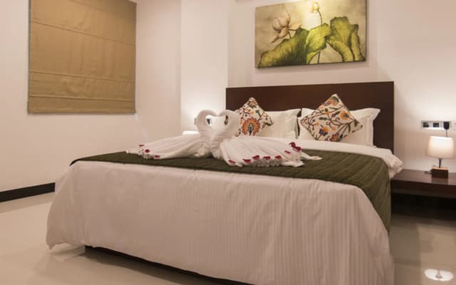 Rococo Residence - photo 3