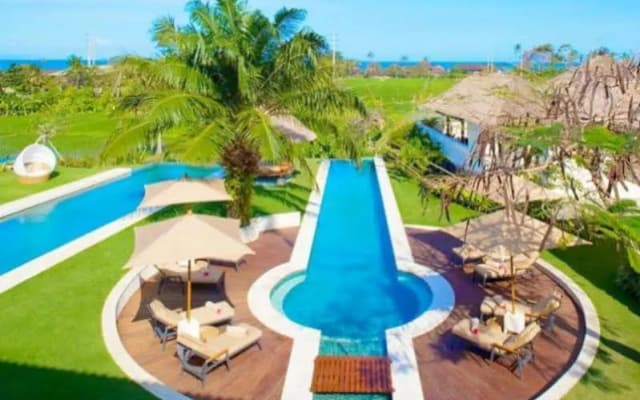 Sanctuario Luxury Hotel and Villas Sanur Bali - photo 3