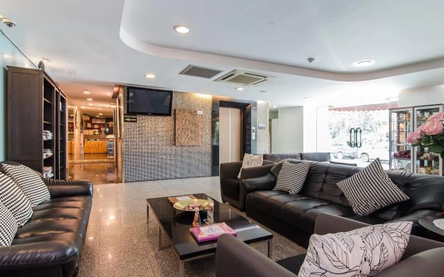 Ziniza The Boutique Service Apartment - photo 2