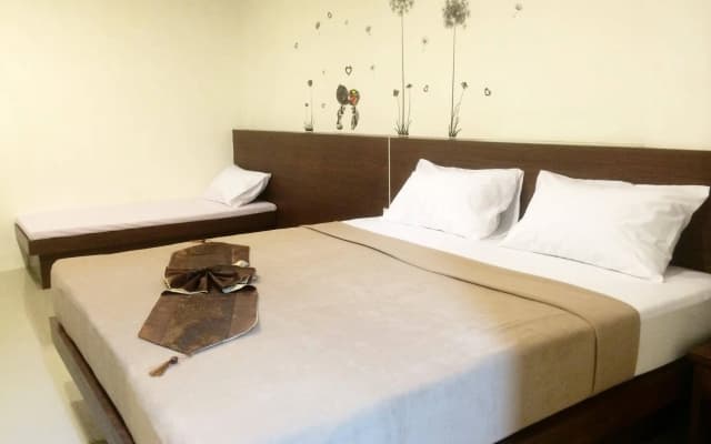 Phuthara Hostel - photo 3