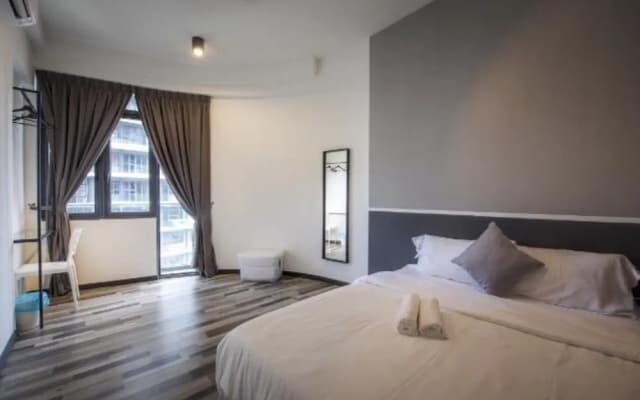 Arte S 3 Bedrooms Condo - photo 2