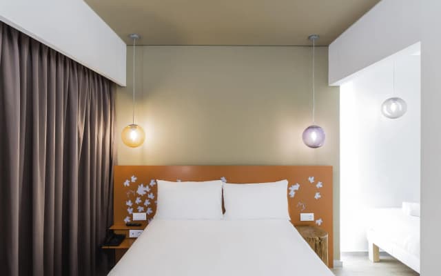 ibis Styles Lisboa Centro Marquês de Pombal - photo 5