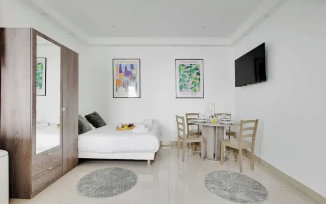 Charming Studio for 2 - Near Voltaire & 11th Arr. Town Hall, Paris - photo 3
