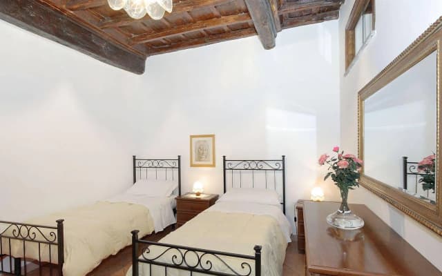 Charming Apartment Campo De'fiori - photo 4