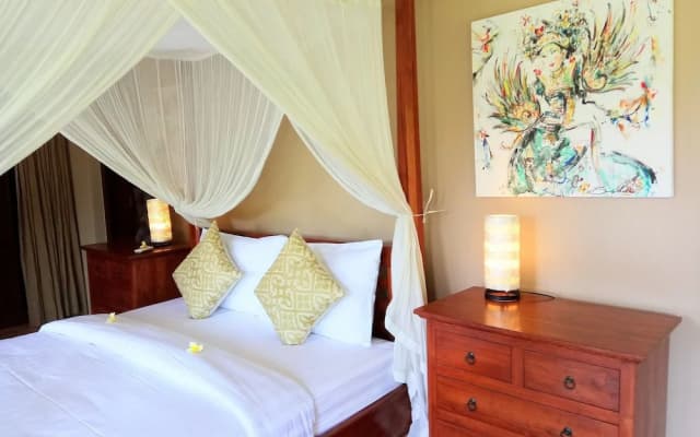 Ubud Suites - photo 2